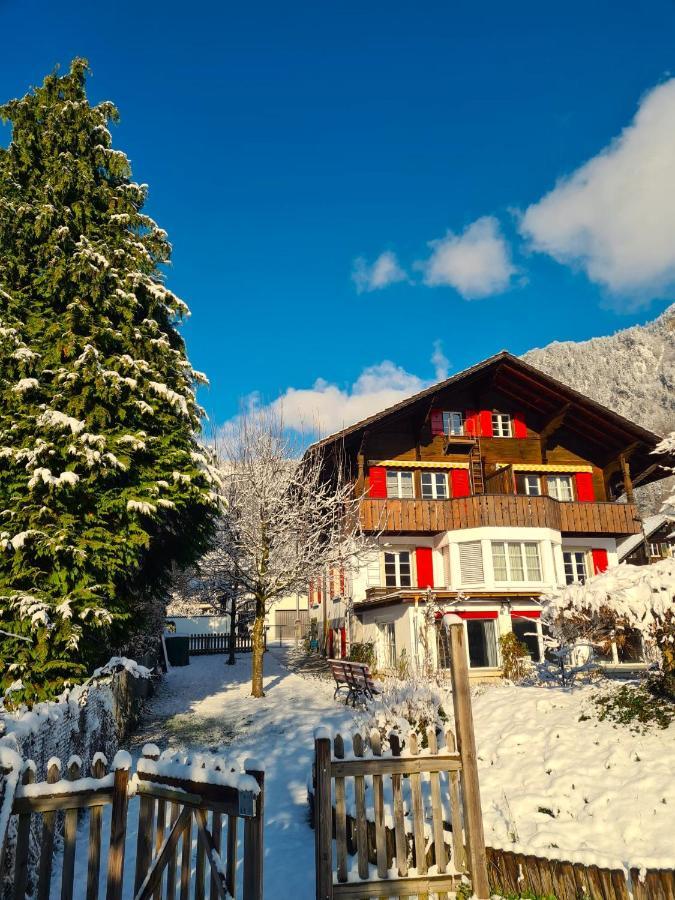Adventure Guesthouse Interlaken Unterseen Екстериор снимка