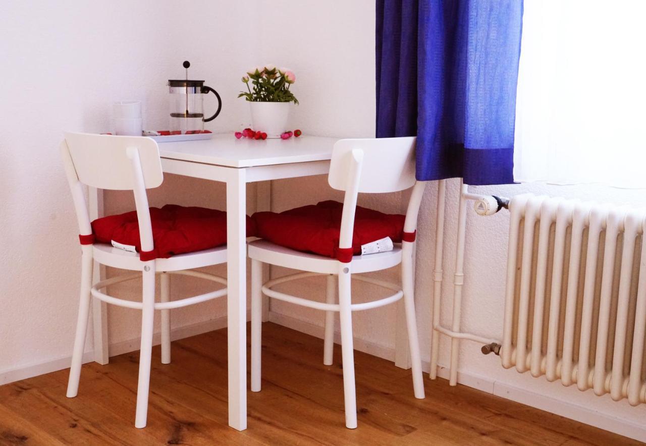 Adventure Guesthouse Interlaken Unterseen Екстериор снимка