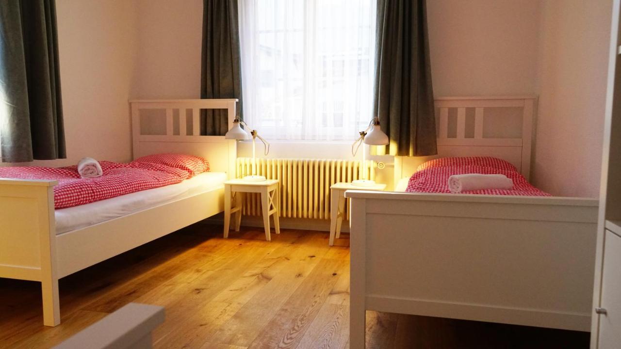 Adventure Guesthouse Interlaken Unterseen Екстериор снимка