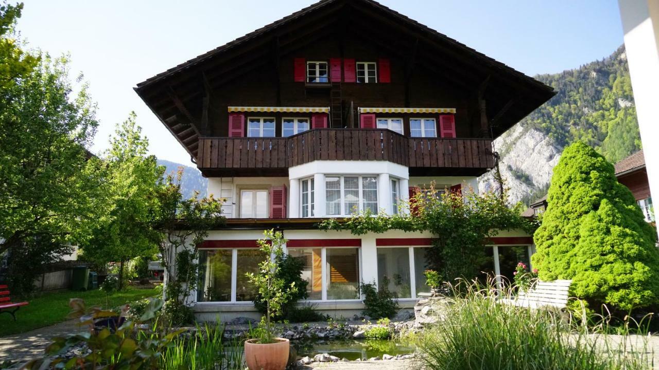 Adventure Guesthouse Interlaken Unterseen Екстериор снимка