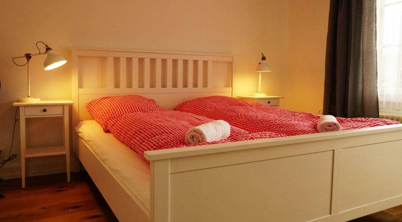 Adventure Guesthouse Interlaken Unterseen Екстериор снимка