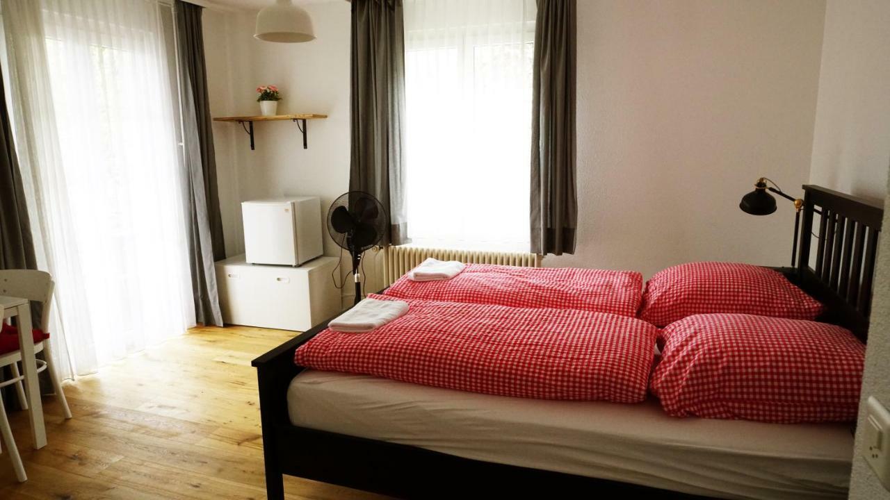 Adventure Guesthouse Interlaken Unterseen Екстериор снимка