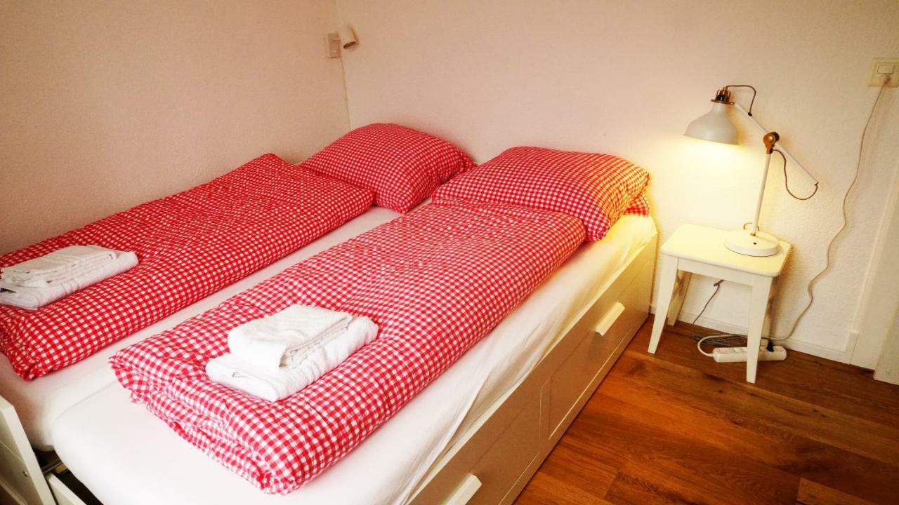 Adventure Guesthouse Interlaken Unterseen Екстериор снимка